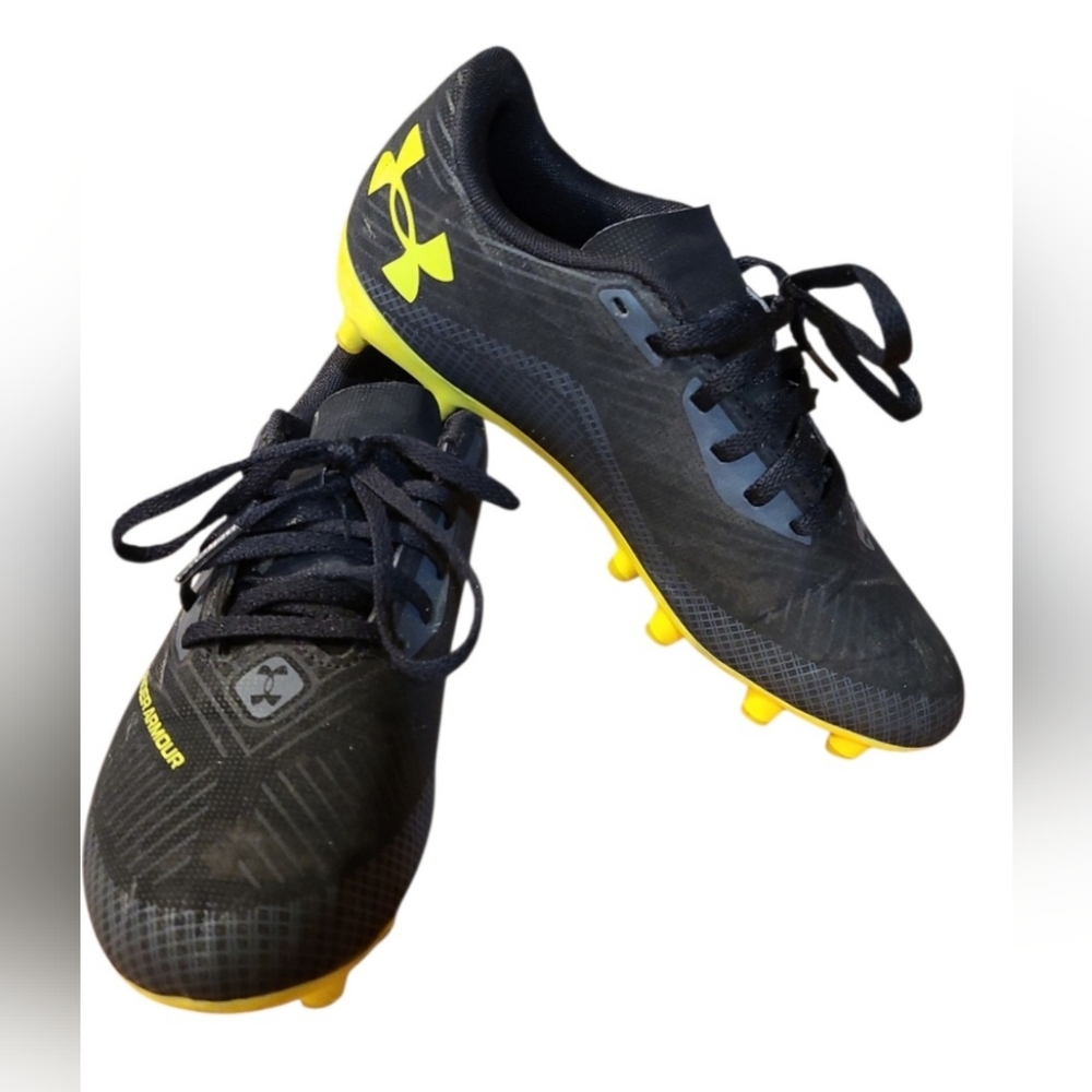 Under Armour Soccor Cleats